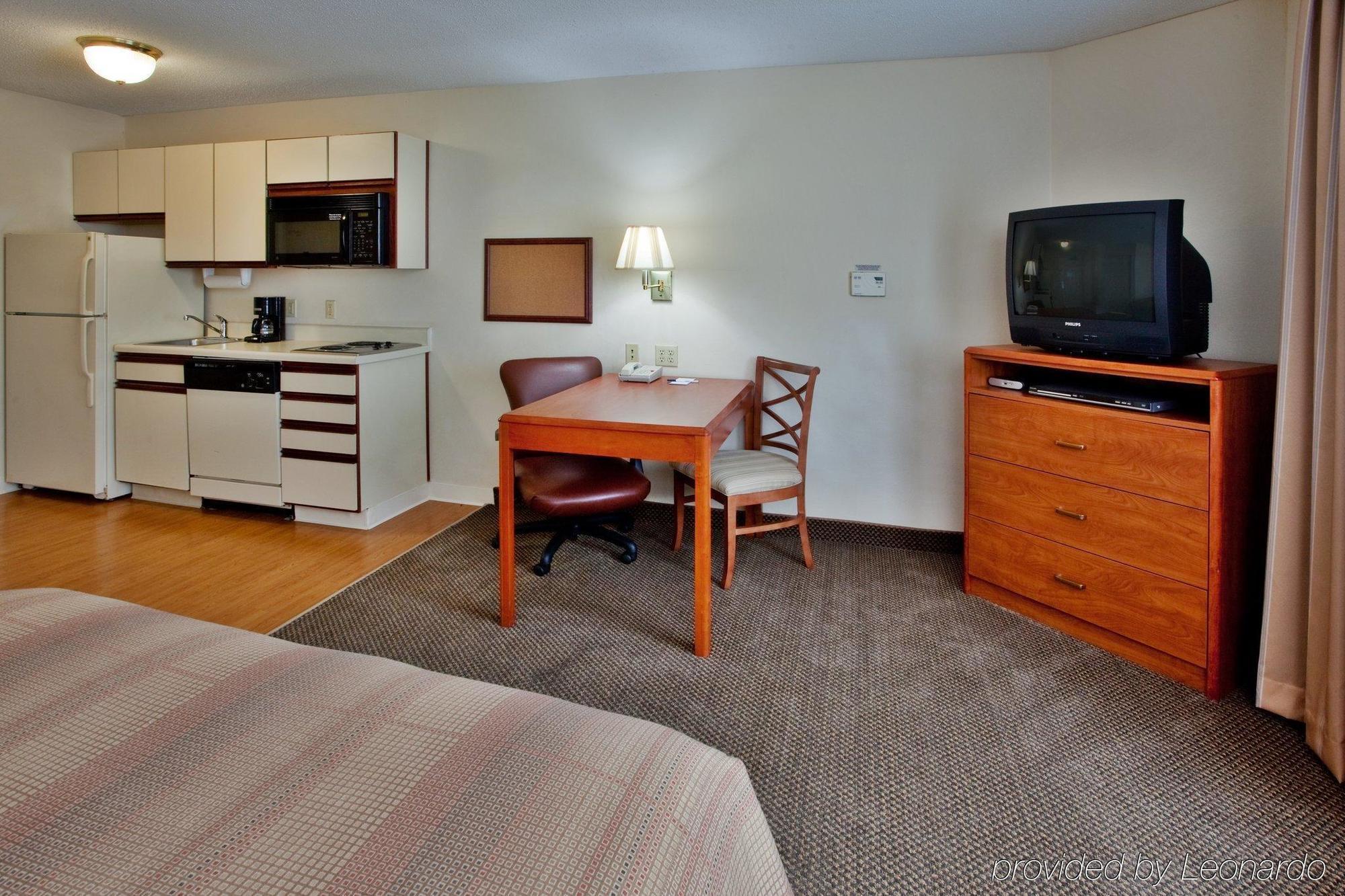 Candlewood - South By Ihg 2*